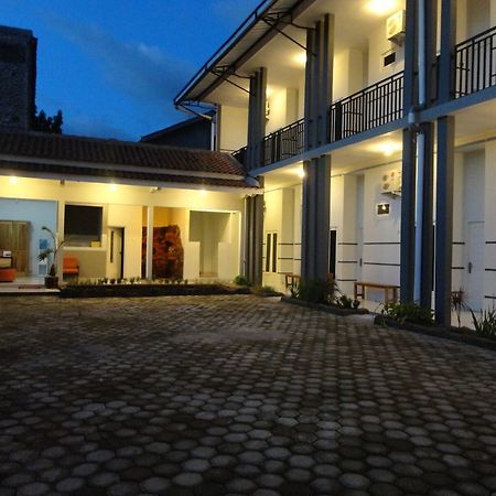 Pendowo Huis Guest House Yogyakarta Dış mekan fotoğraf