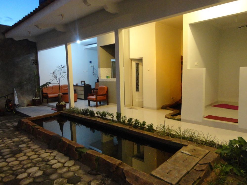 Pendowo Huis Guest House Yogyakarta Dış mekan fotoğraf